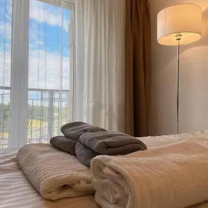New Luxury Flat In Front Of The Parliament At Unirii Apartament