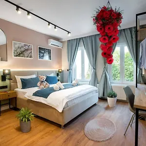 Aparthotel Luxury