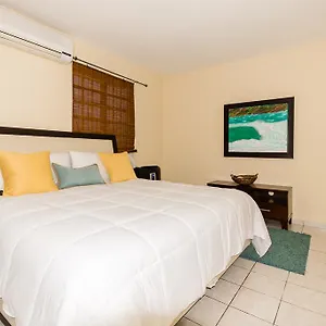 Guest house Sol Del Atlantico At 681 Ocean Drive **