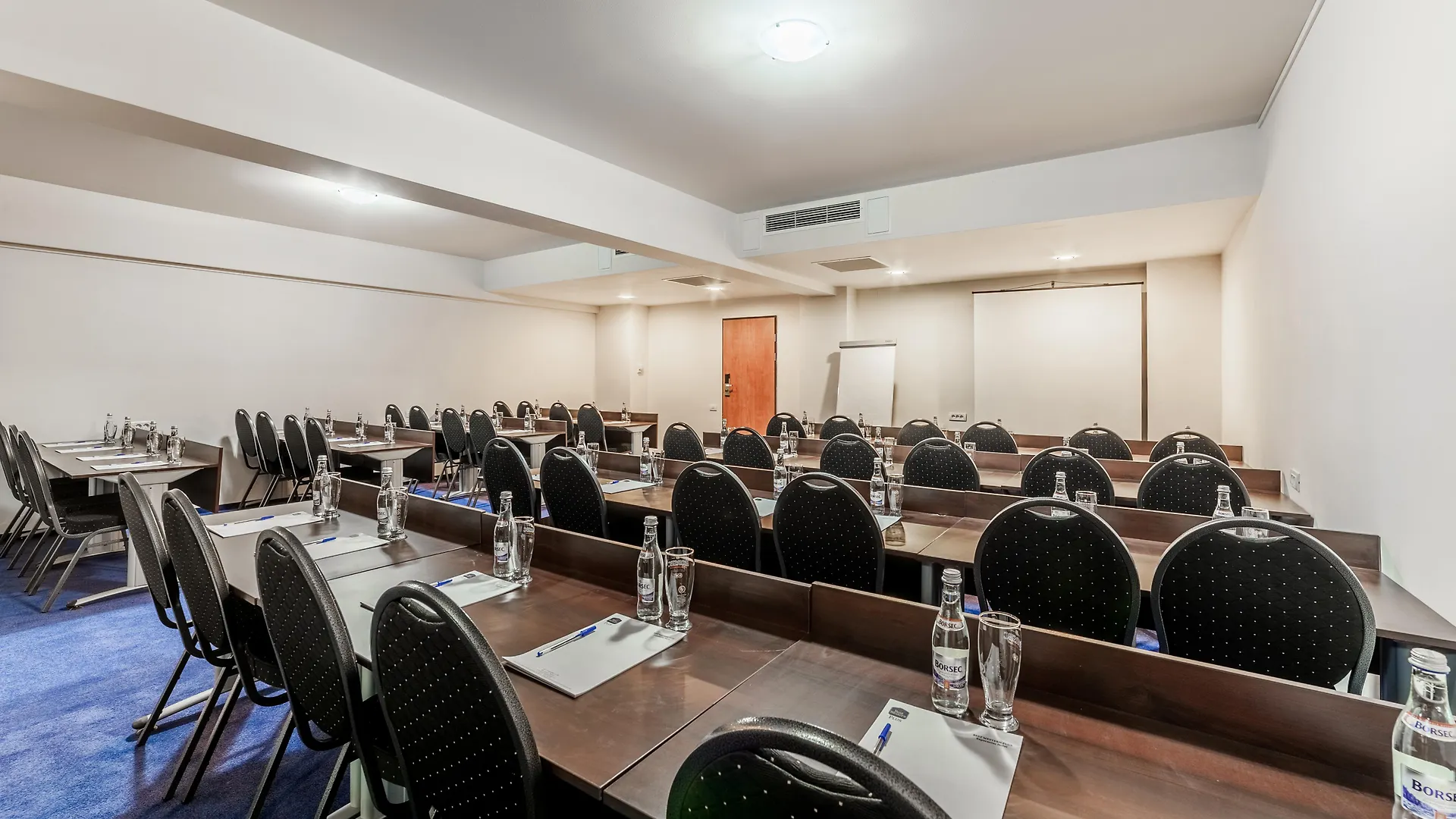 Hotel Sir Royal Bukarest 4*,