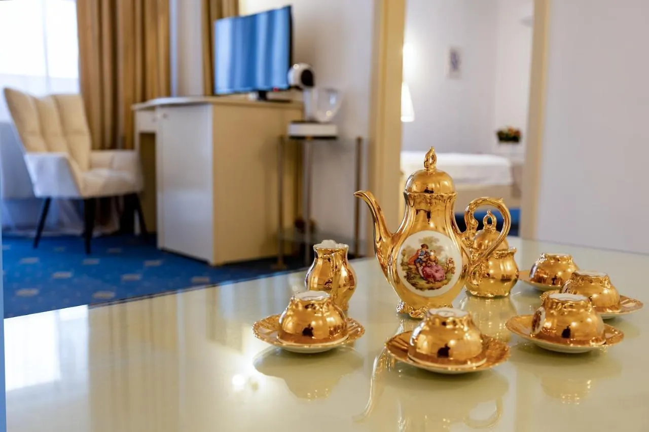 Hotel Sir Royal Bucharest 4*,