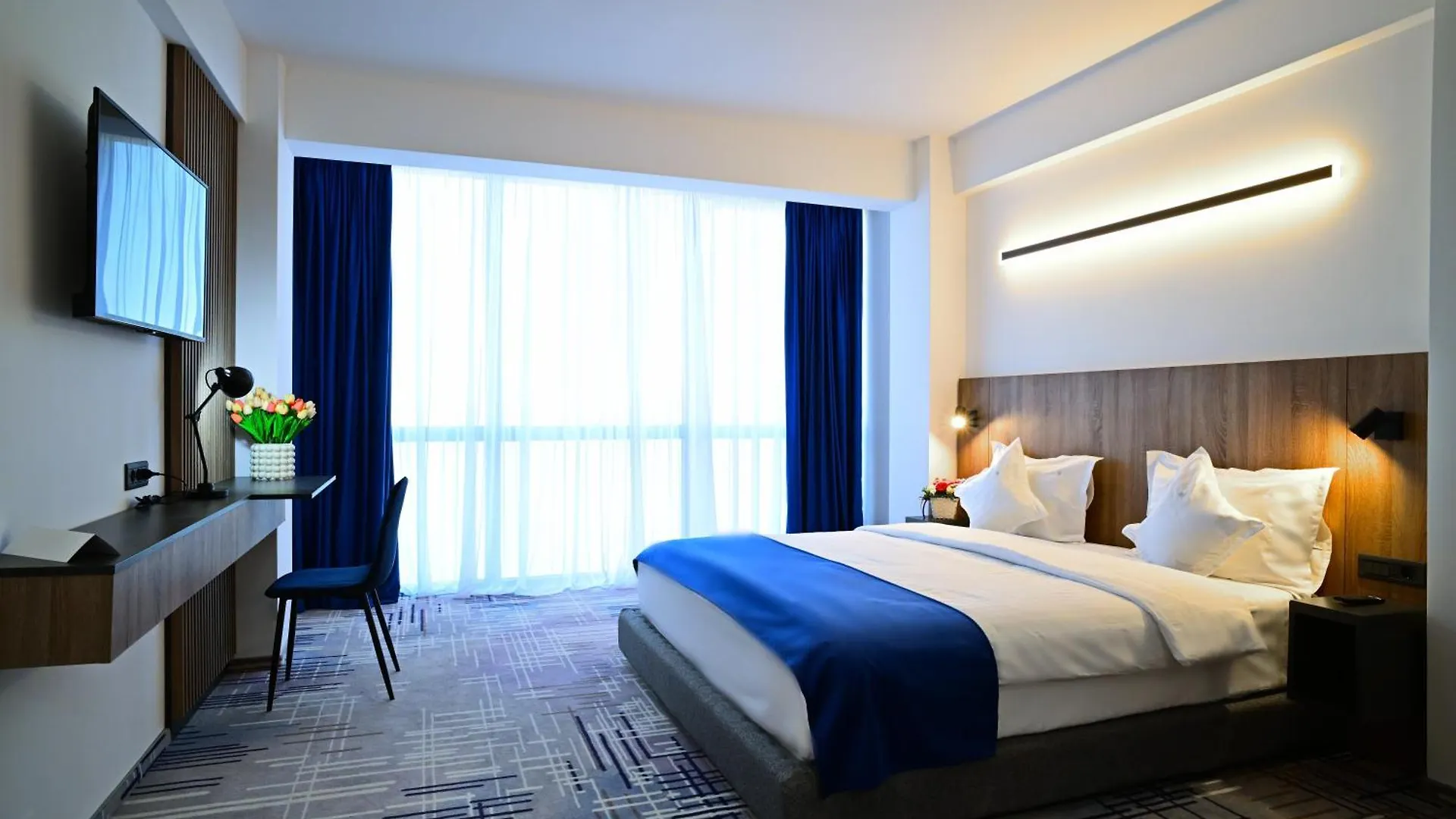 Hotel Sir Royal Bucharest